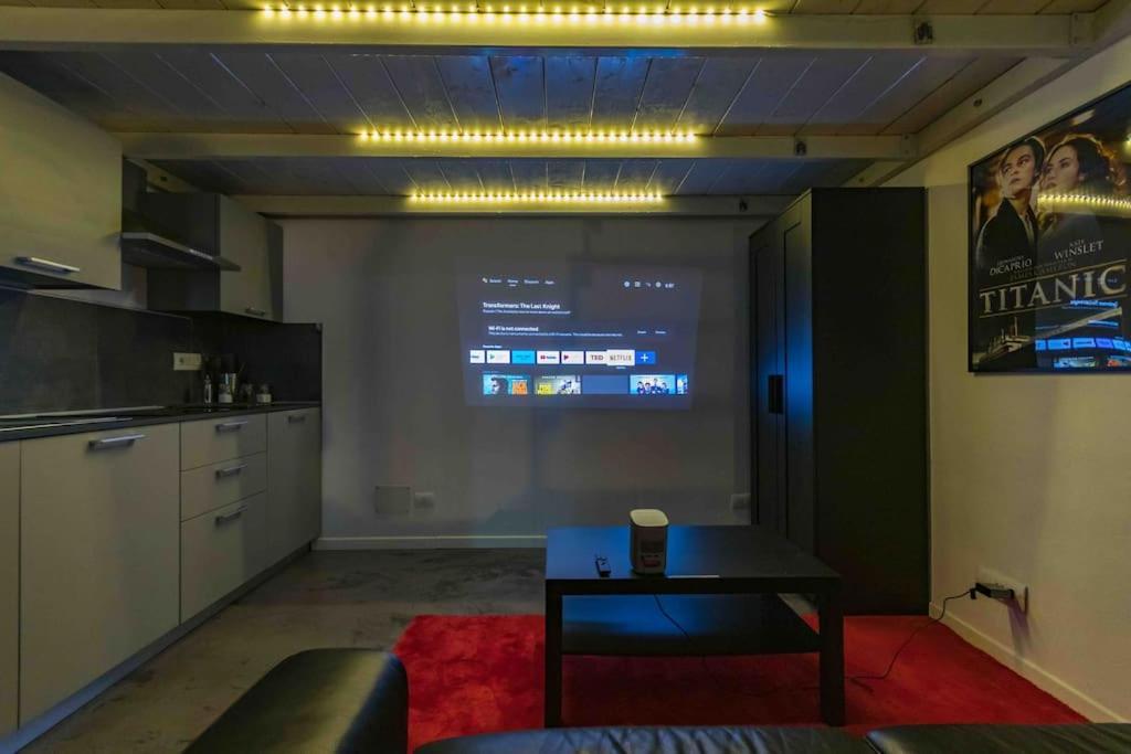 Hollywood Housein The Heart Of Turin Apartamento Exterior foto